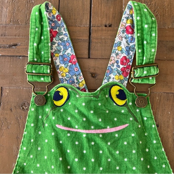 Mini Boden critter corduory frog embroidered short overalls - Picture 3 of 6
